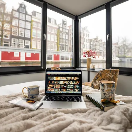 2 Houseboat Prinsengracht Bed and breakfast Ámsterdam