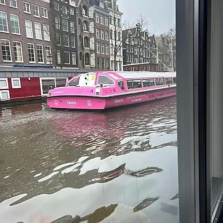 2 Houseboat Prinsengracht Bed & Breakfast