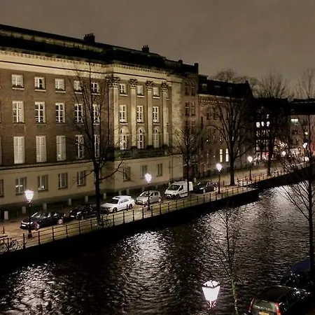 2 Houseboat Prinsengracht 3*