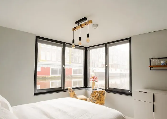 2 Houseboat Prinsengracht 3*