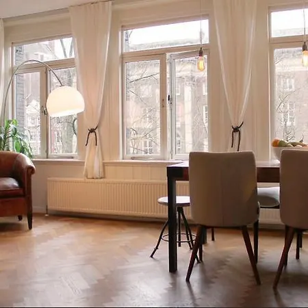 2 Houseboat Prinsengracht ベッド・アンド・ブレックファスト アムステルダム